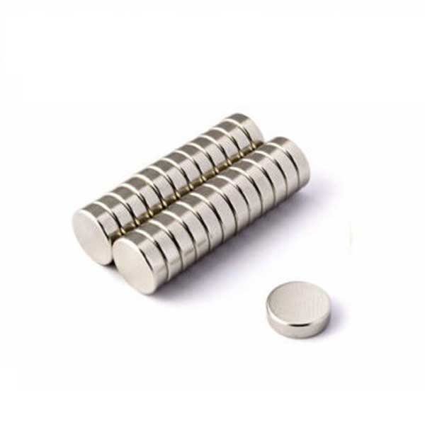 3mm X 2mm N52 neodymium small magnets round discs cylinder 1/8in x
